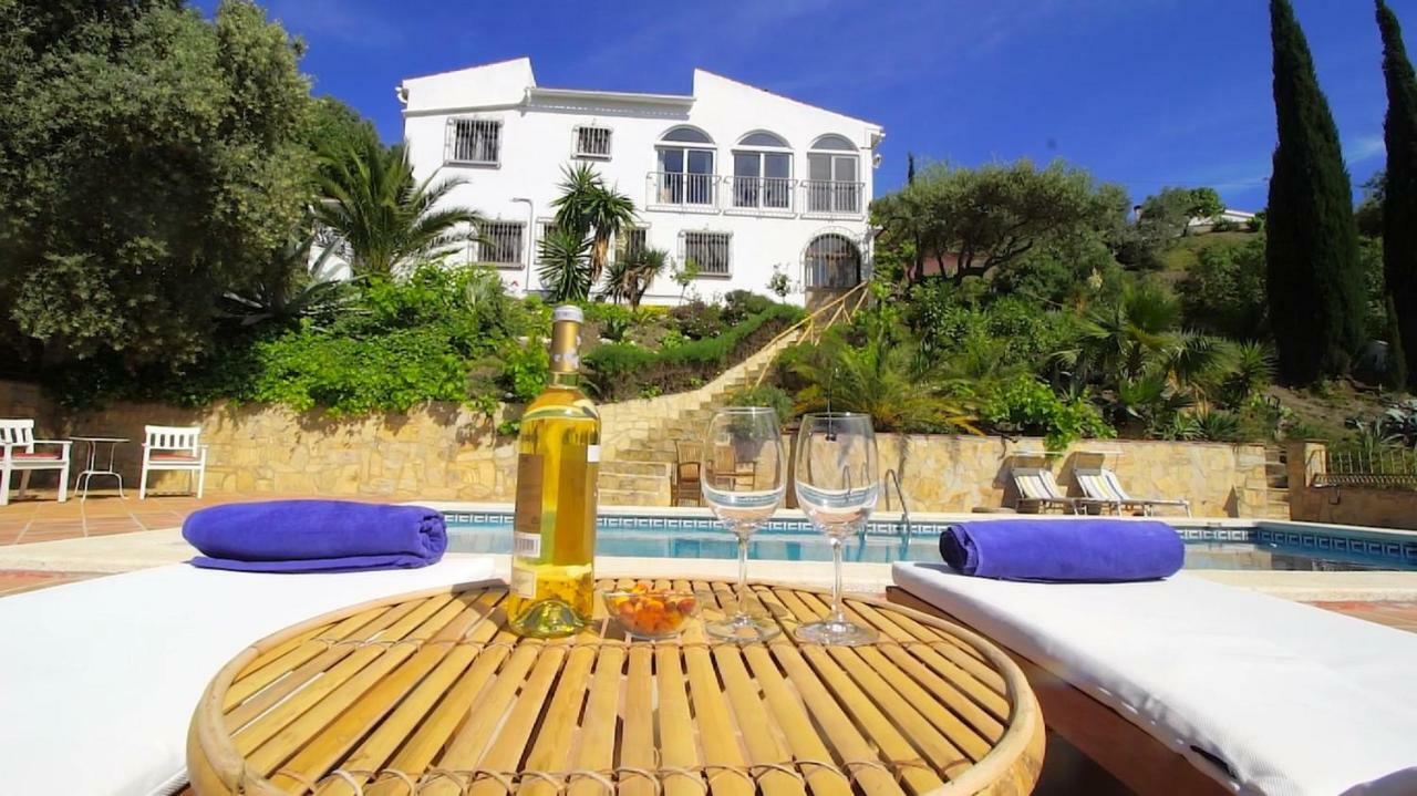 Bed and Breakfast El Nispero Dulce Алькаусин Экстерьер фото